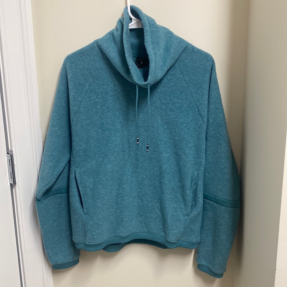 Nike jacket size adult small